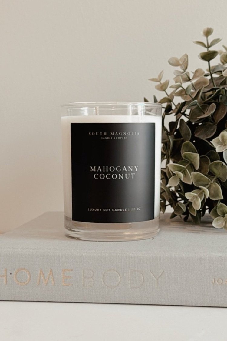 Mahogany Coconut 11 oz Heavy Base Soy Candle